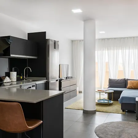 דירה Oasis Penthouse מספאלומס