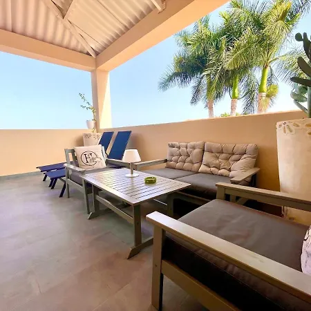 Oasis Penthouse Lejlighed *
