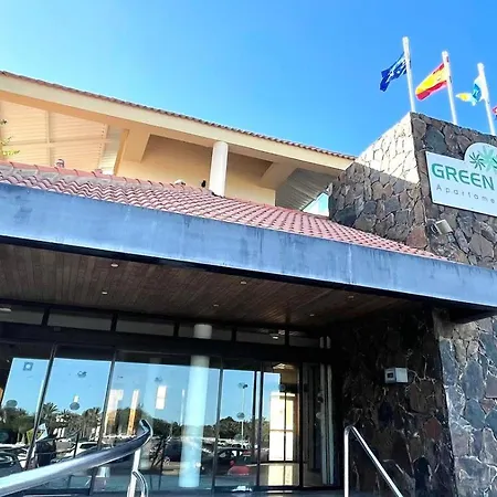 Oasis Penthouse Апартаменты